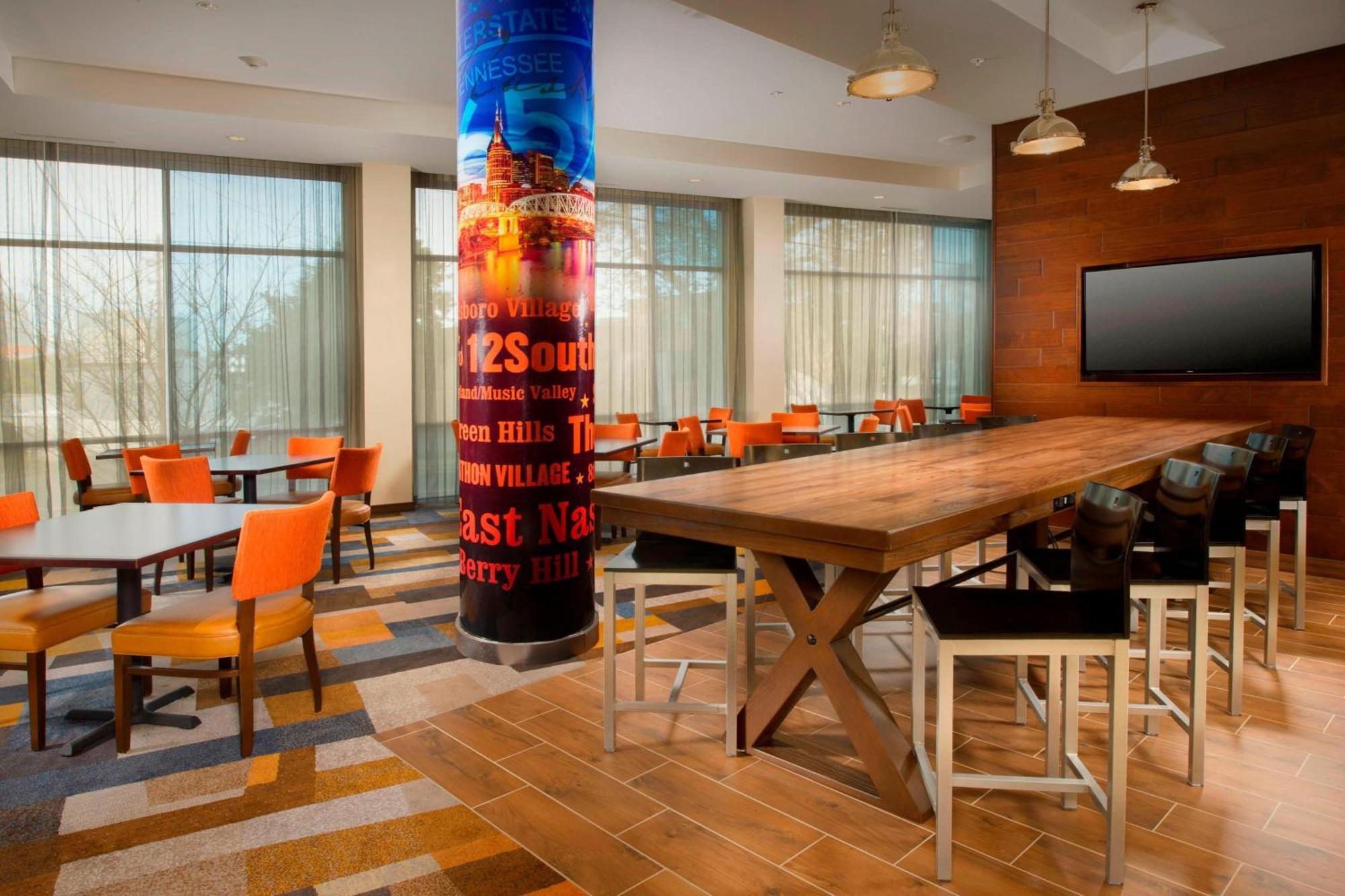 Fairfield Inn And Suites By Marriott Nashville Downtown/The Gulch Екстериор снимка
